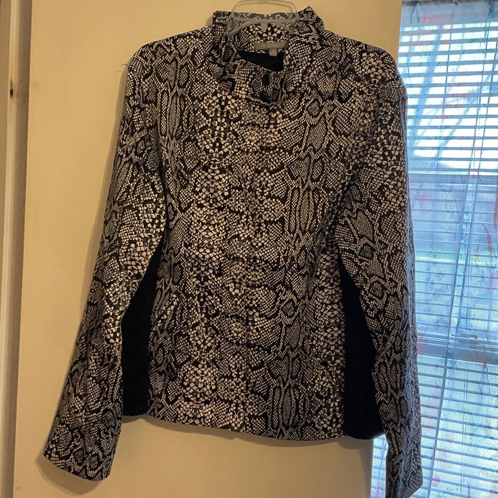 New with Tags NY Collection Black and White Snake Print Blazer